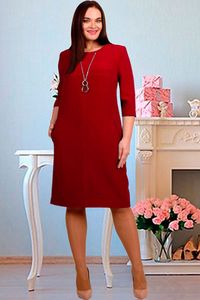 Stilīga kleita sarkanos toņos - lielie izmēri sievietēm